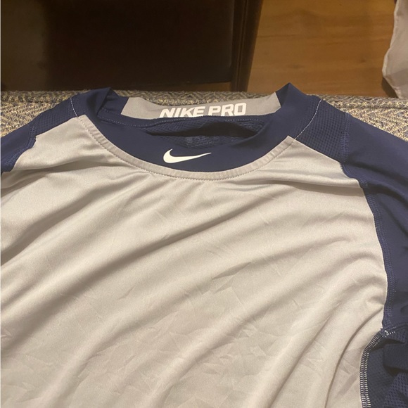 MLB Nike Pro Undershirt - Picture 4 of 5